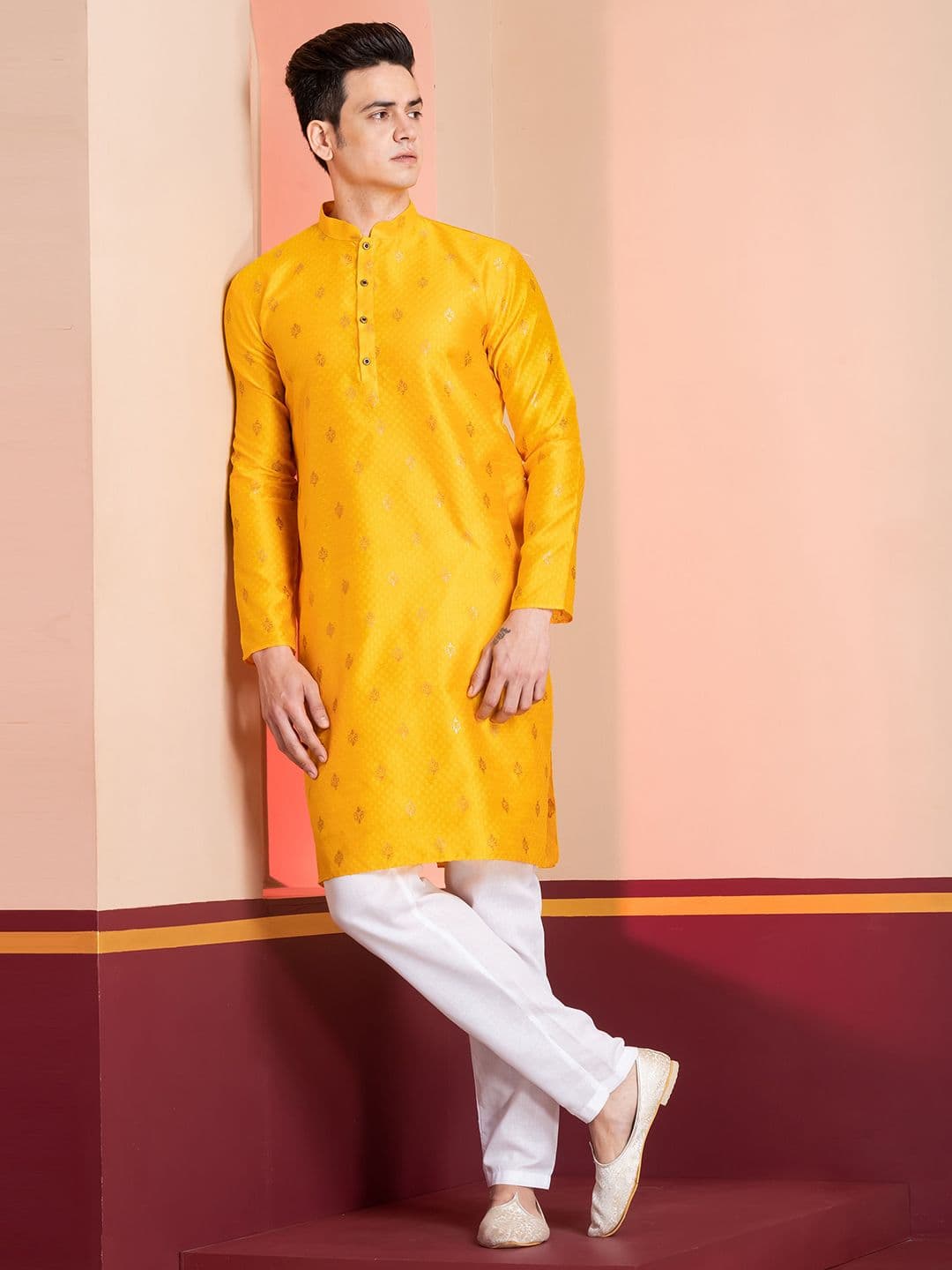 DEVOILER Zardozi Embellished Jacquard Straight Knee Length Kurta - view 1