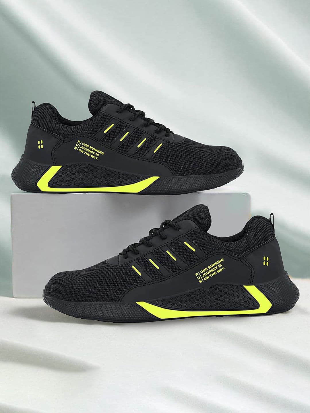 DRACKFOOT Men Black Mesh With EVA Sole Running Non-Marking Shoes - view 1