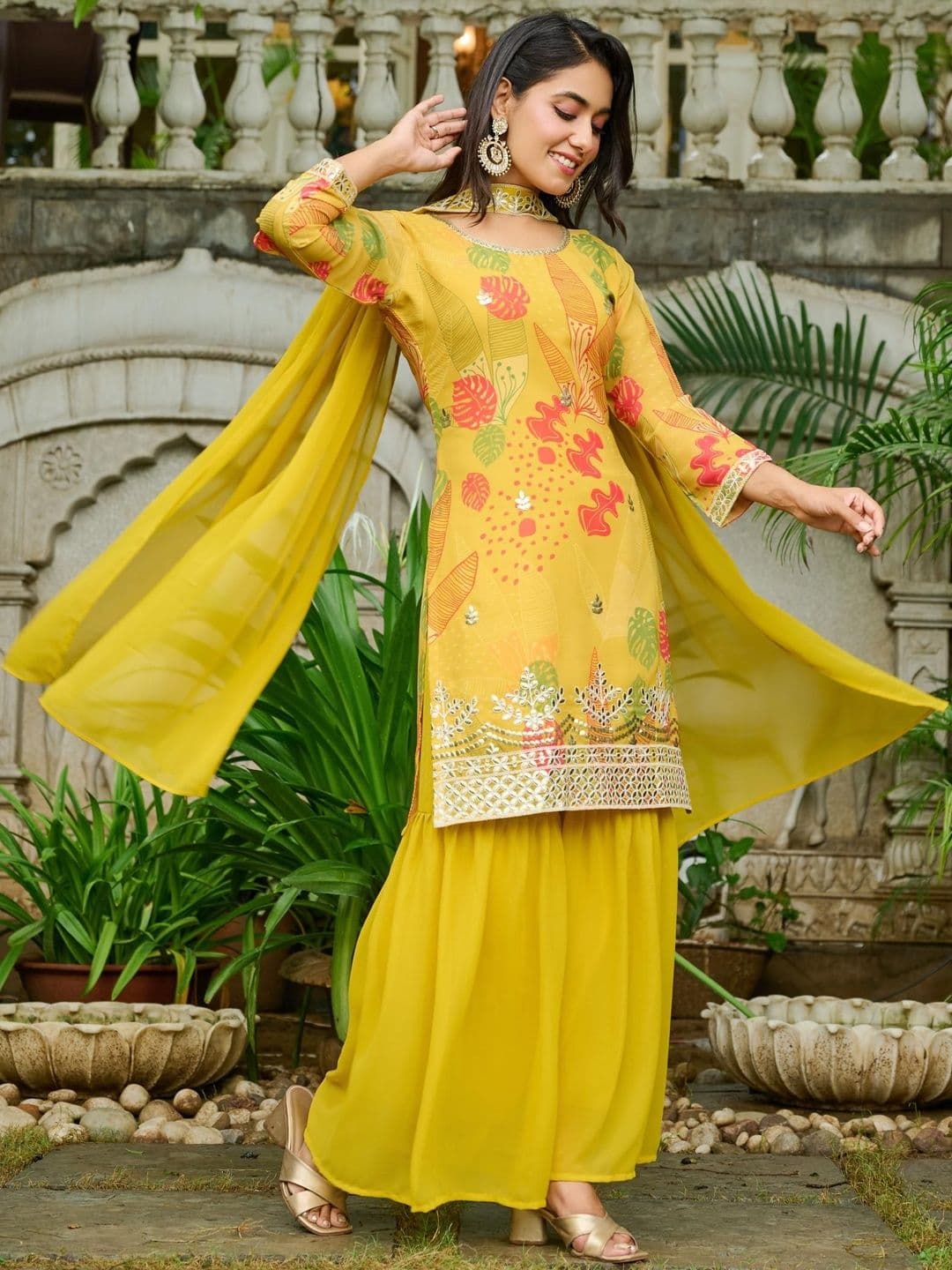 DISHWA FASHION Women Floral Printed Regular Thread Work Kurta with Sharara & With Dupatta - view 1