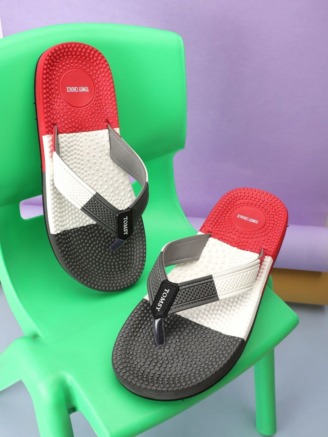 TOMSY CHOICE Men Colourblocked Thong Flip-Flops - view 1