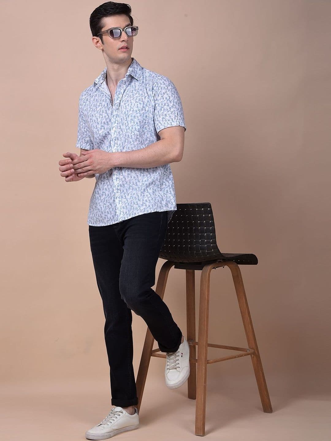 Crimsoune Club Men Slim Fit Mid-Rise Stretchable Jeans - view 1
