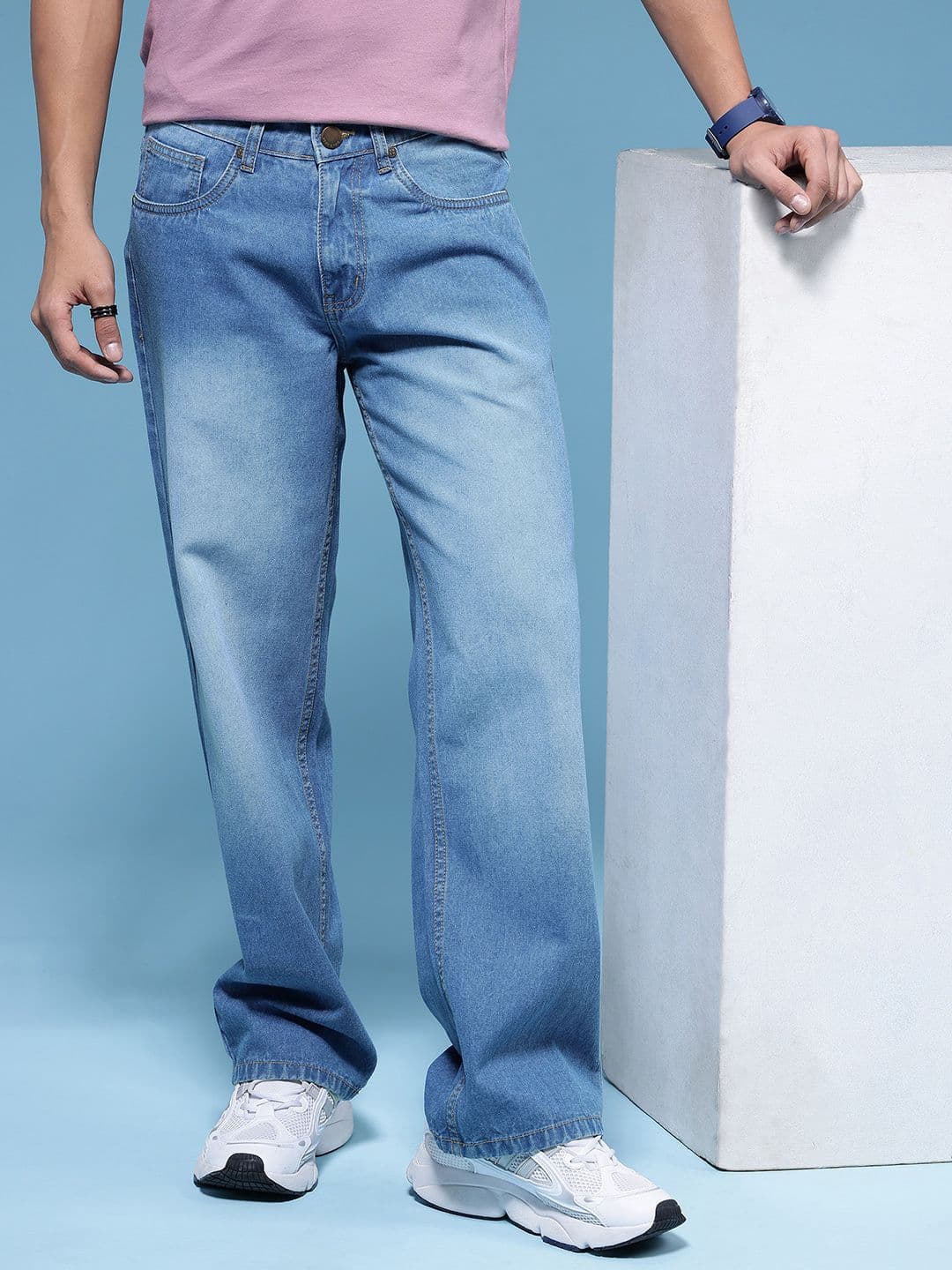 HERE&NOW Men Relaxed Fit Heavy Fade Pure Cotton Jeans - view 1
