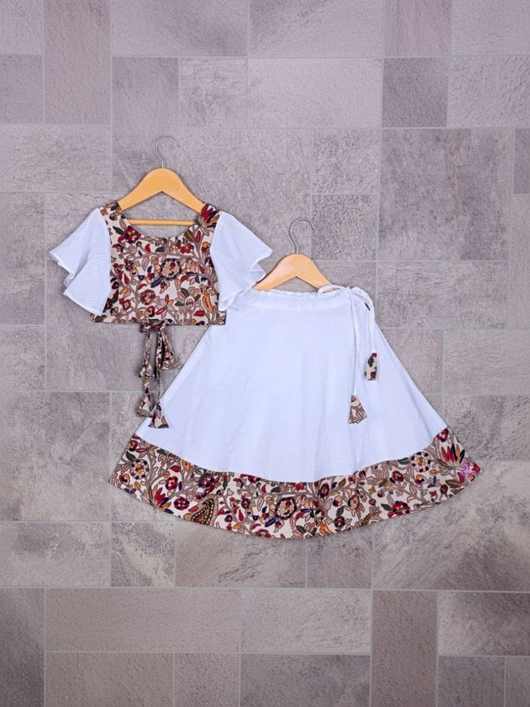 Charan Kanya Girls Printed Ready to Wear Lehenga & - view 1