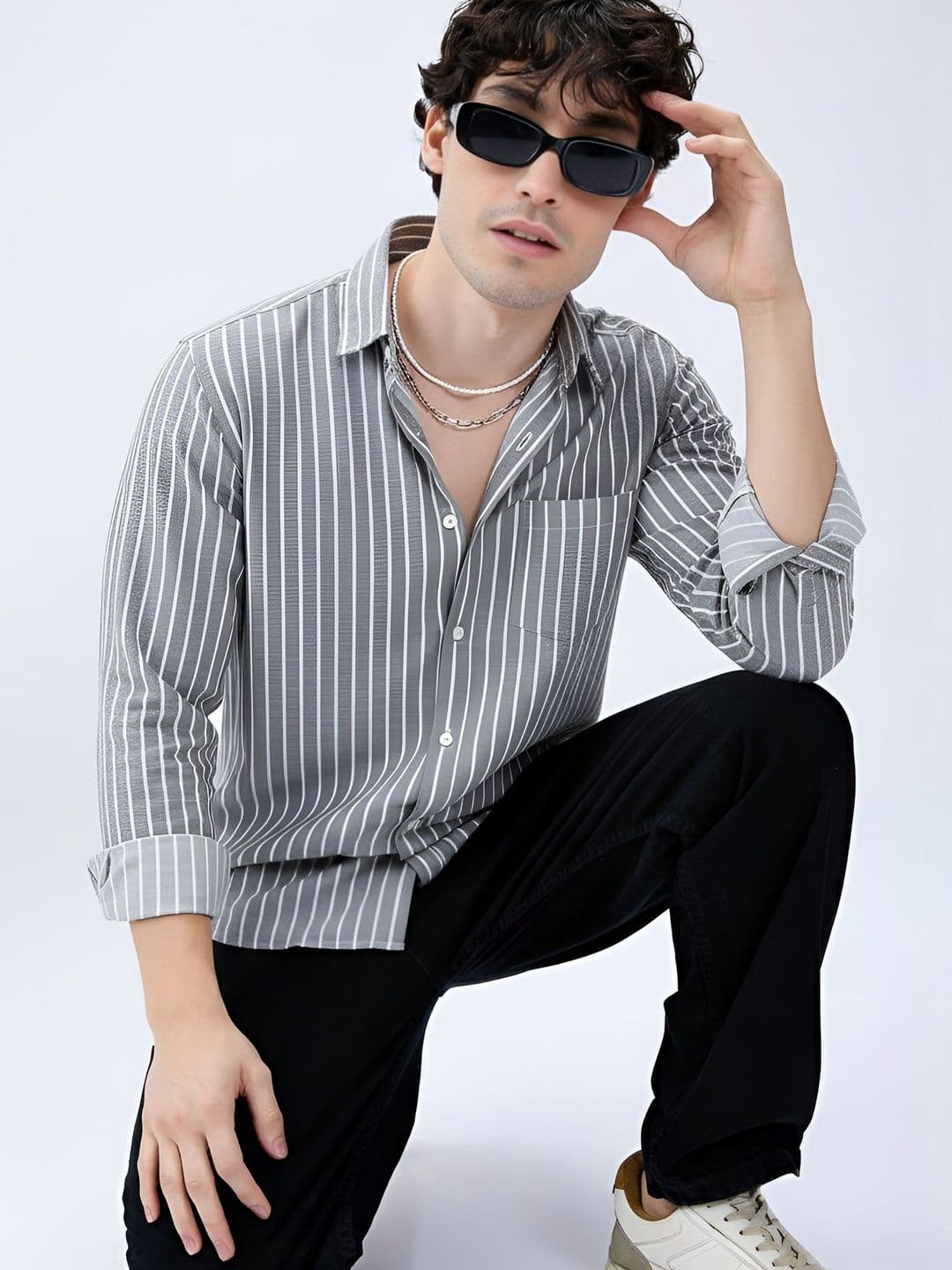 EIGHTEEN UP Men Regular Fit Vertical Striped Casual Shirt - view 1