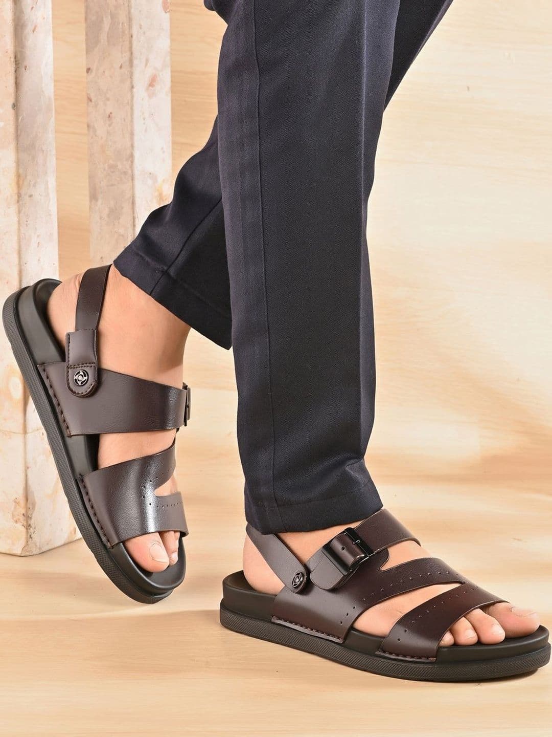 The Roadster Lifestyle Co Men Buckle Comfort Sandals - view 1