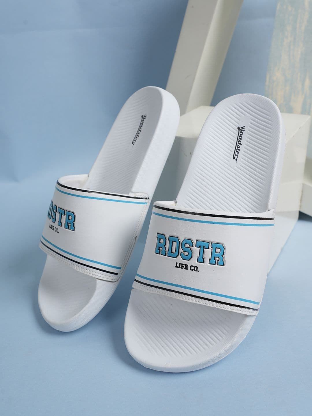 The Roadster Lifestyle Co Men Printed Casual Slip-On Sliders - view 1