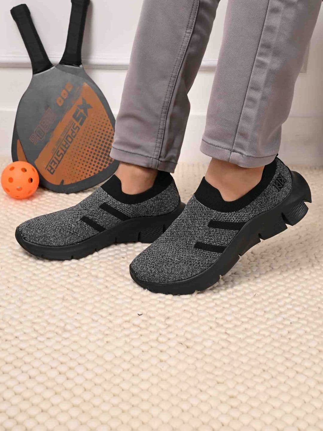 San Marino by Shoe Bank Men Running Shoes - view 1
