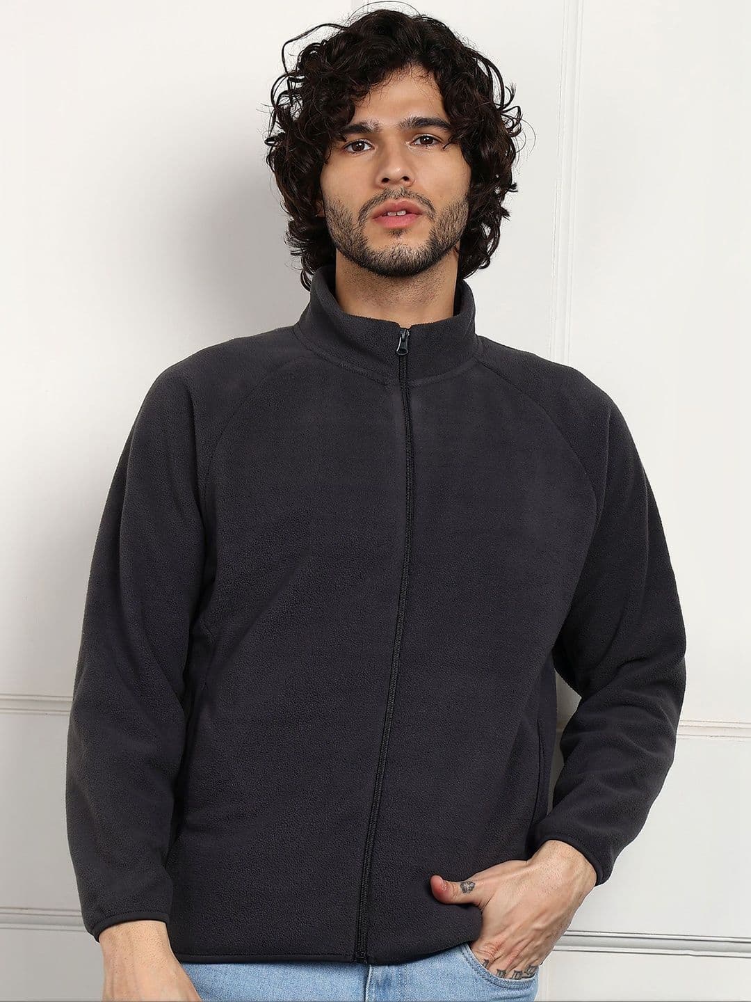 Alan Jones Lightweight Outdoor Puffer Jacket - view 1