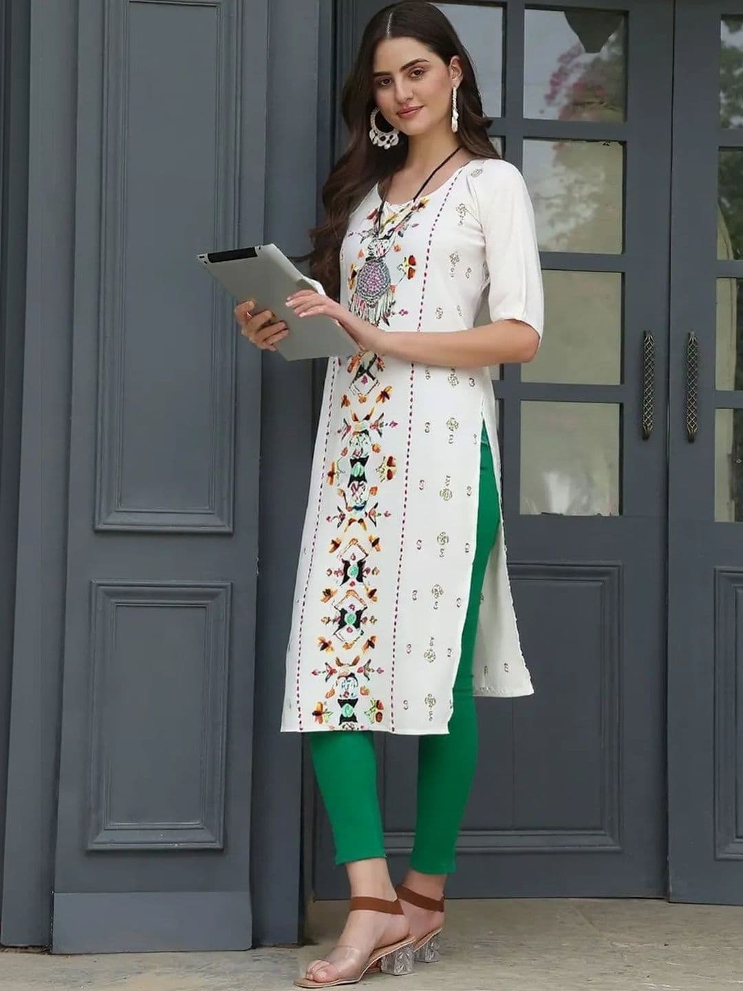 arangya Women Pack Of 3 Ethnic Motifs Printed Indie Prints Crepe Kurta - view 1