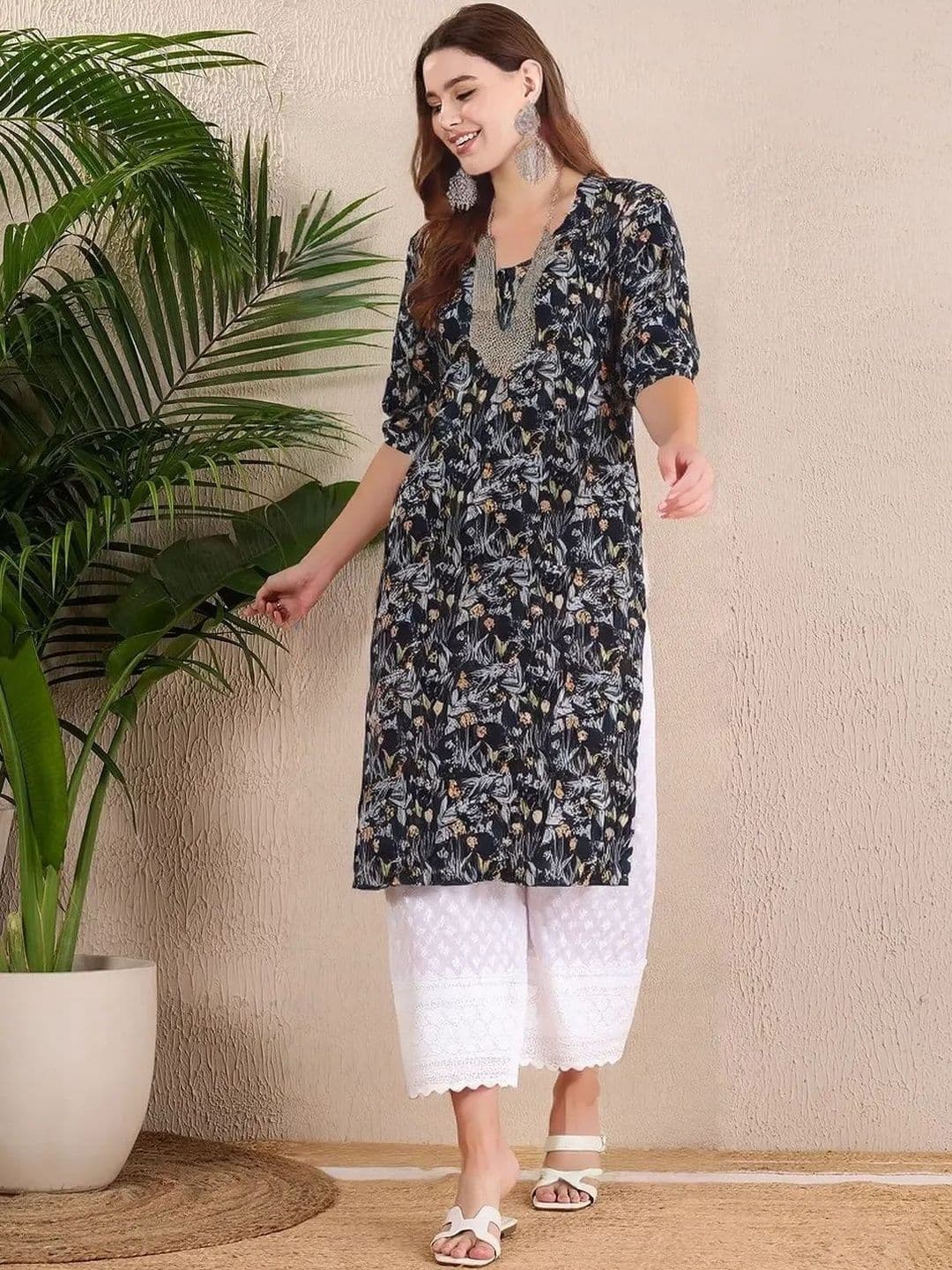 arangya Women Pack Of 3 Floral Printed Indie Florals Crepe Kurta - view 1