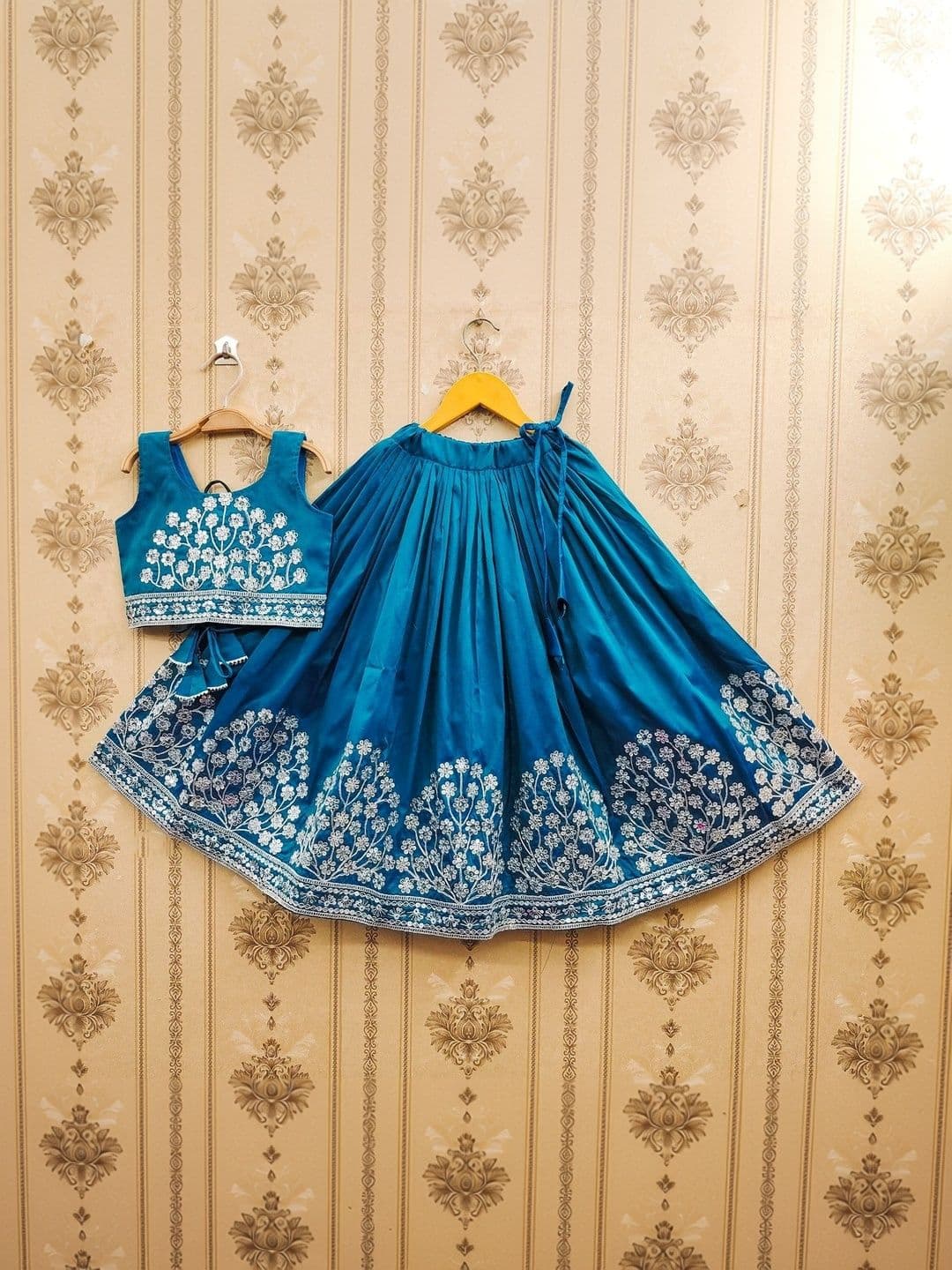 Helene Girls Embellished Sequinned Ready to Wear Lehenga & - view 1