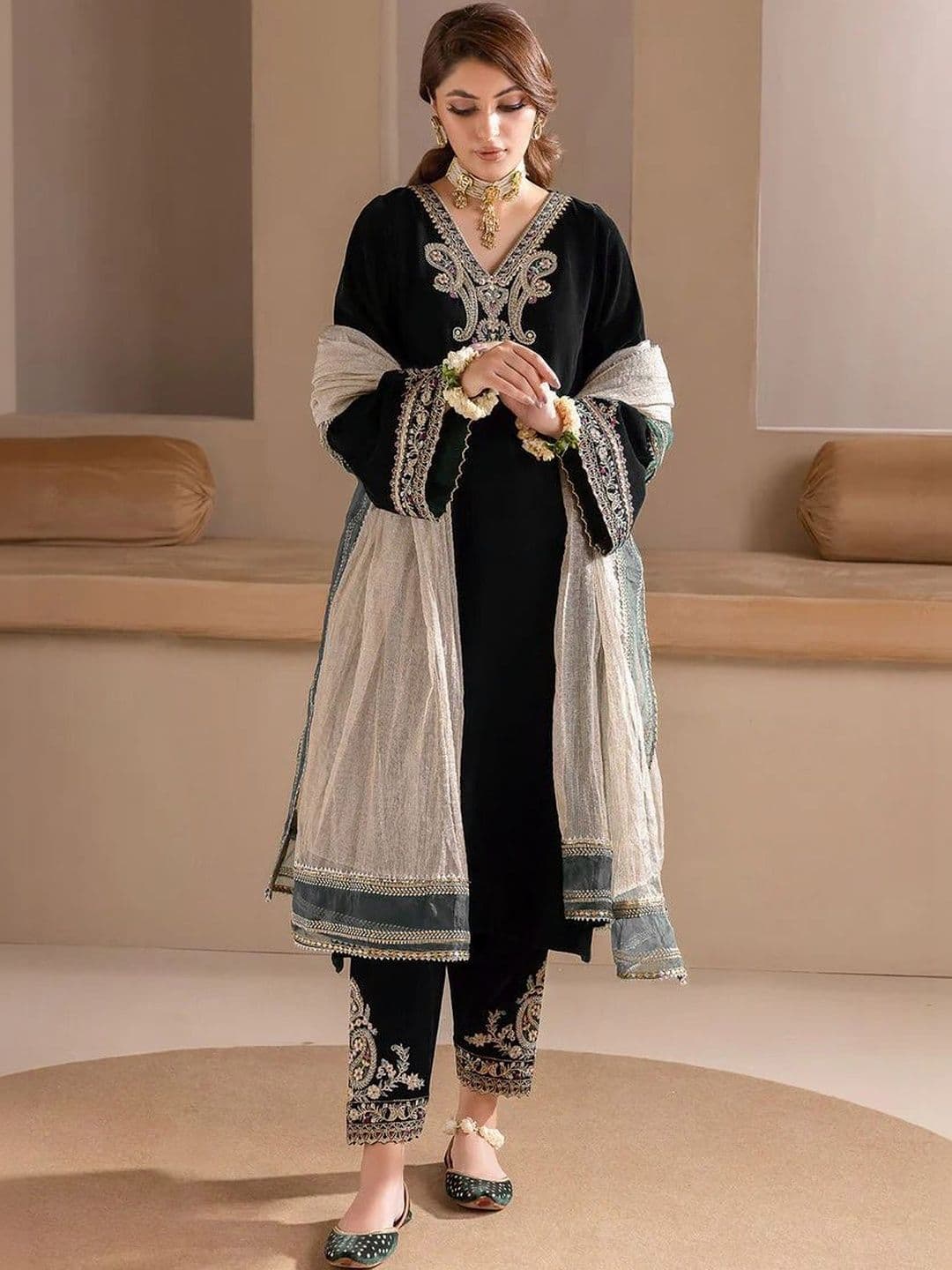 TRYAMBAKAM Women Ethnic Motifs Embroidered Regular Thread Work Velvet Kurta with Trousers & With Dupatta - view 1