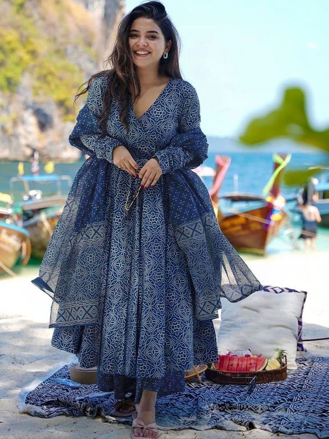 ARADHNA Women Ethnic Motifs Printed Panelled Kurta with Trousers & With Dupatta - view 1