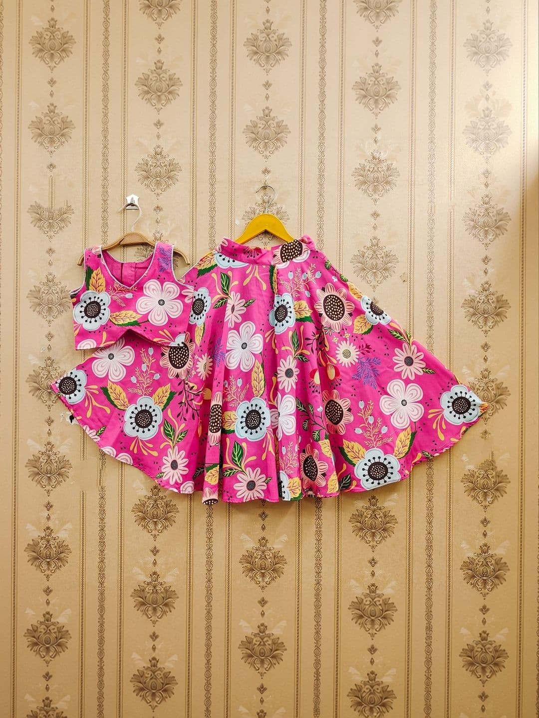 Sangria Girls Floral Printed V-Neck Flared Lehenga Choli - view 1