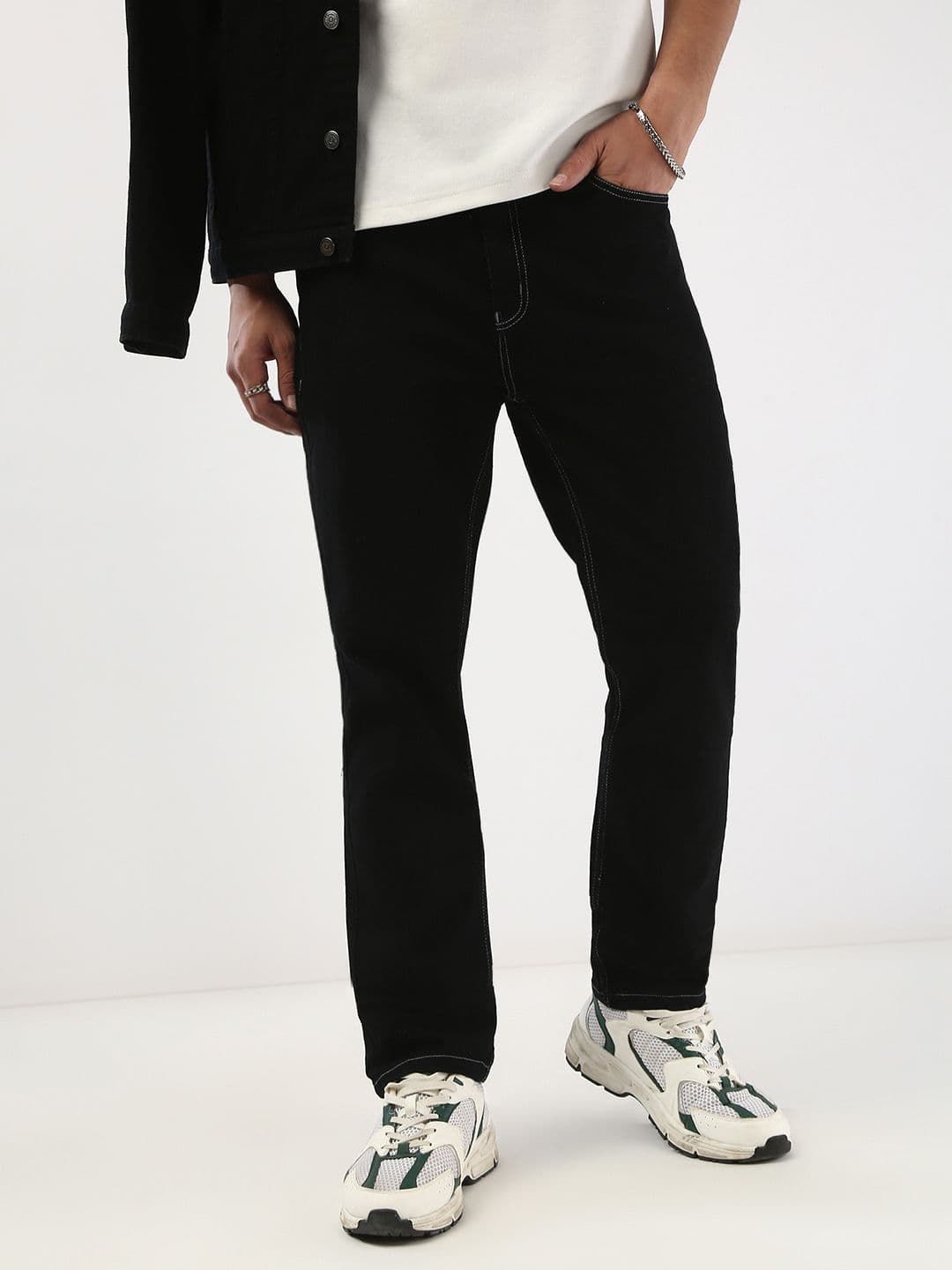 Urbano Fashion Men Straight Fit Mid-Rise Stretchable Jeans - view 1