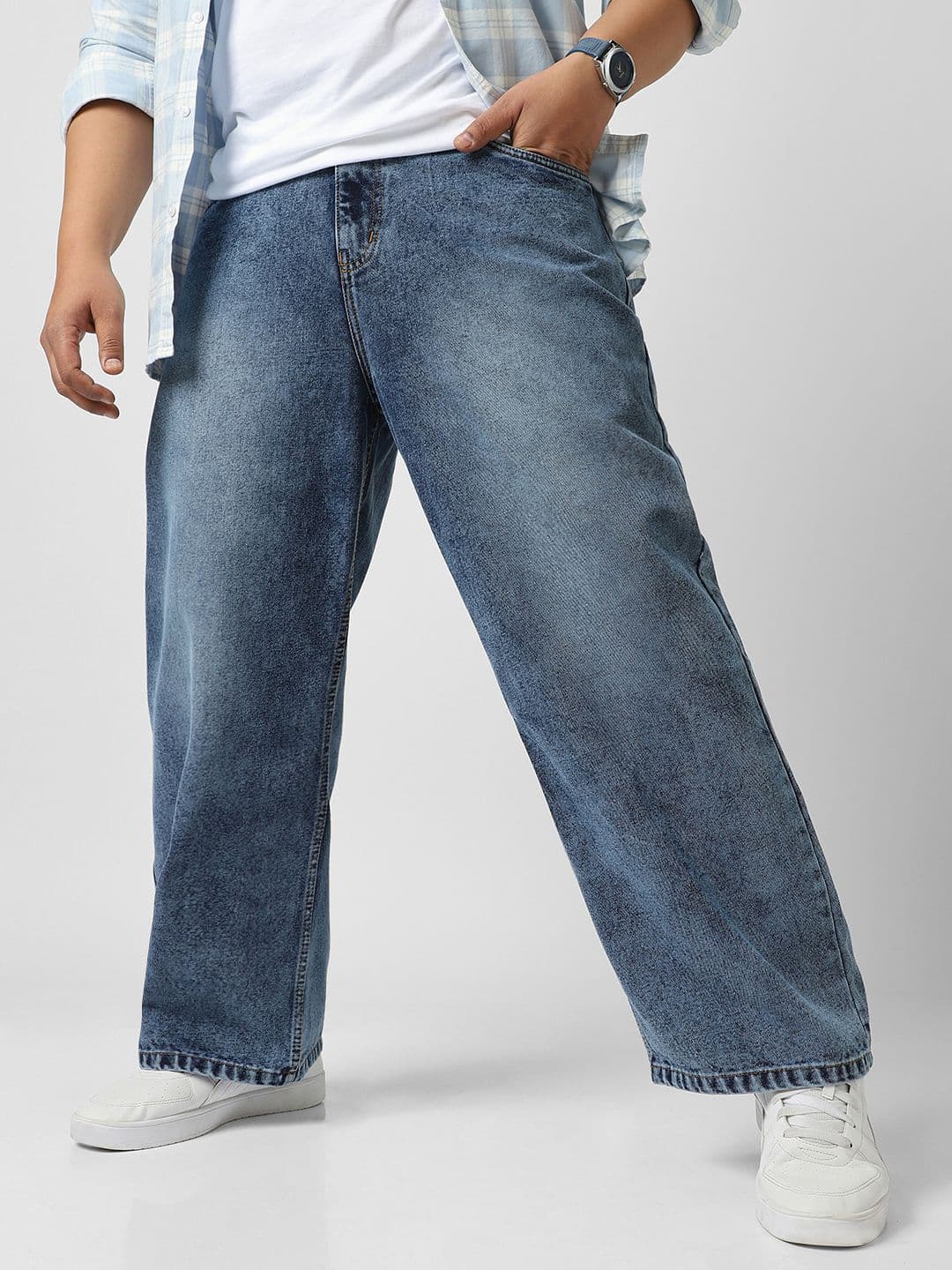 Urbano Plus Men's Non-Stretchable Washed Relaxed Fit Jeans - view 1