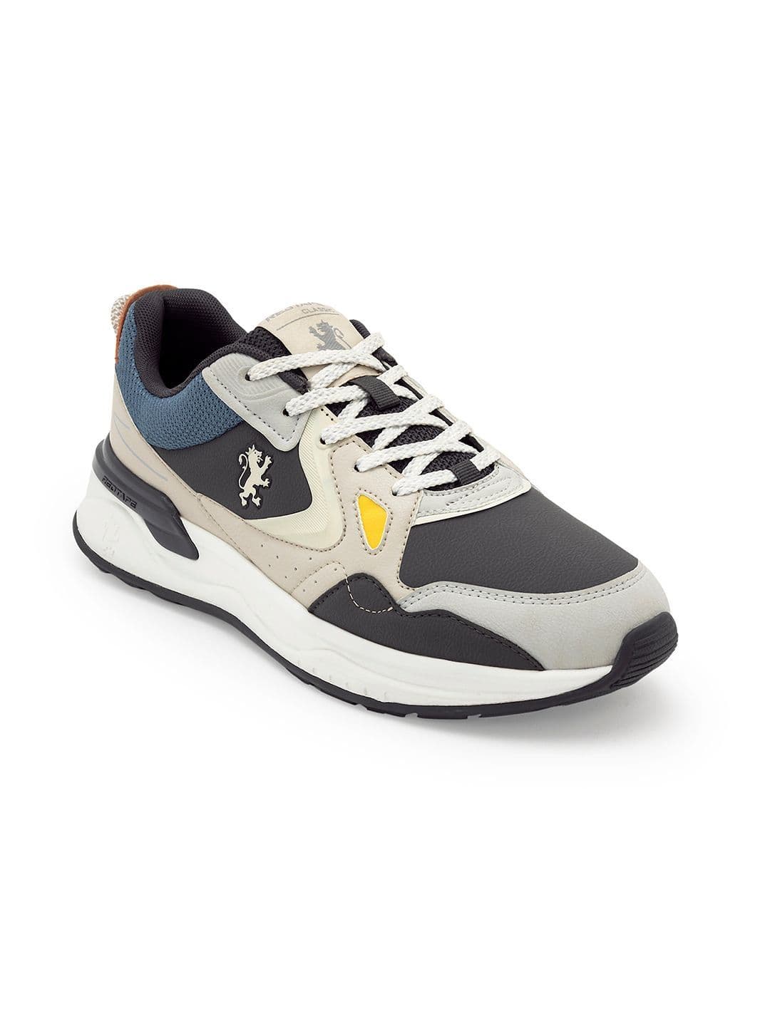 Red Tape Men Colourblocked Sneakers - view 1