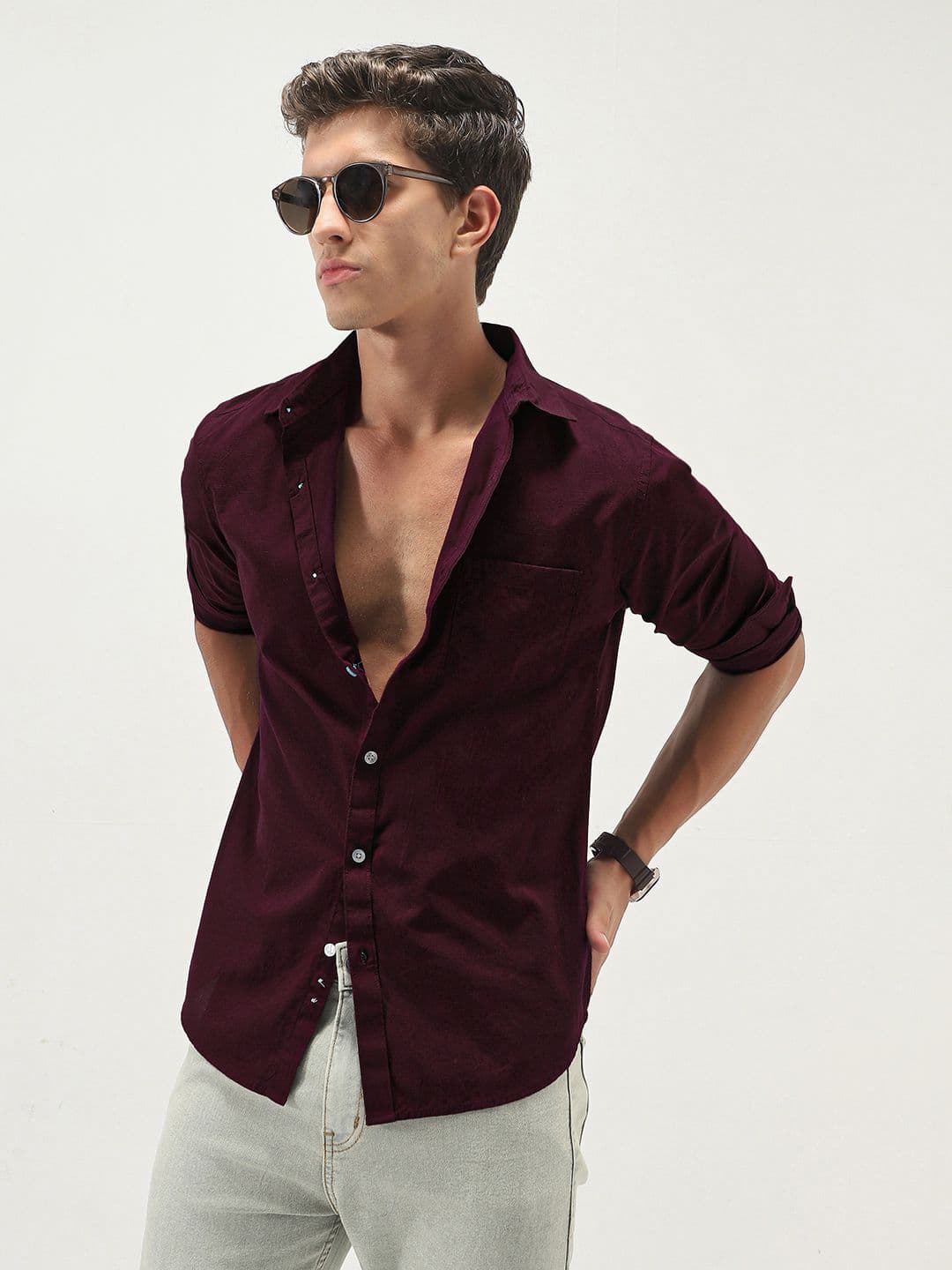 Urbano Fashion Men Solid Spread Collar Pure Cotton Casual Shirt - view 1