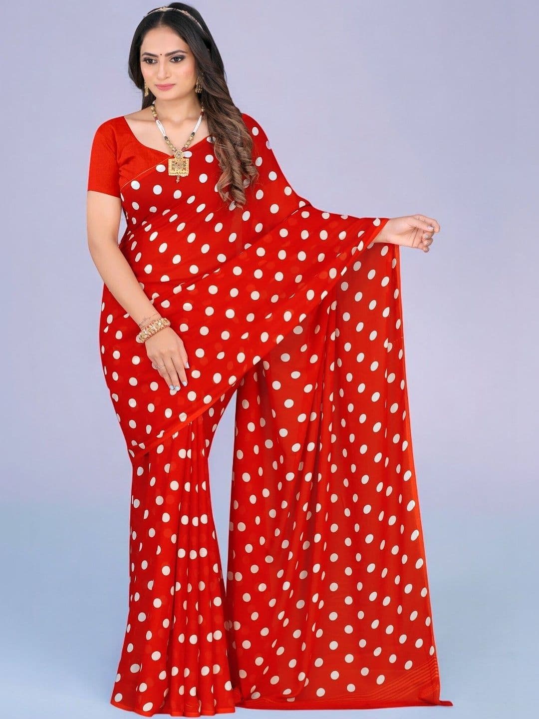 Vibhagyaa Polka Dot Poly Georgette Saree - view 1