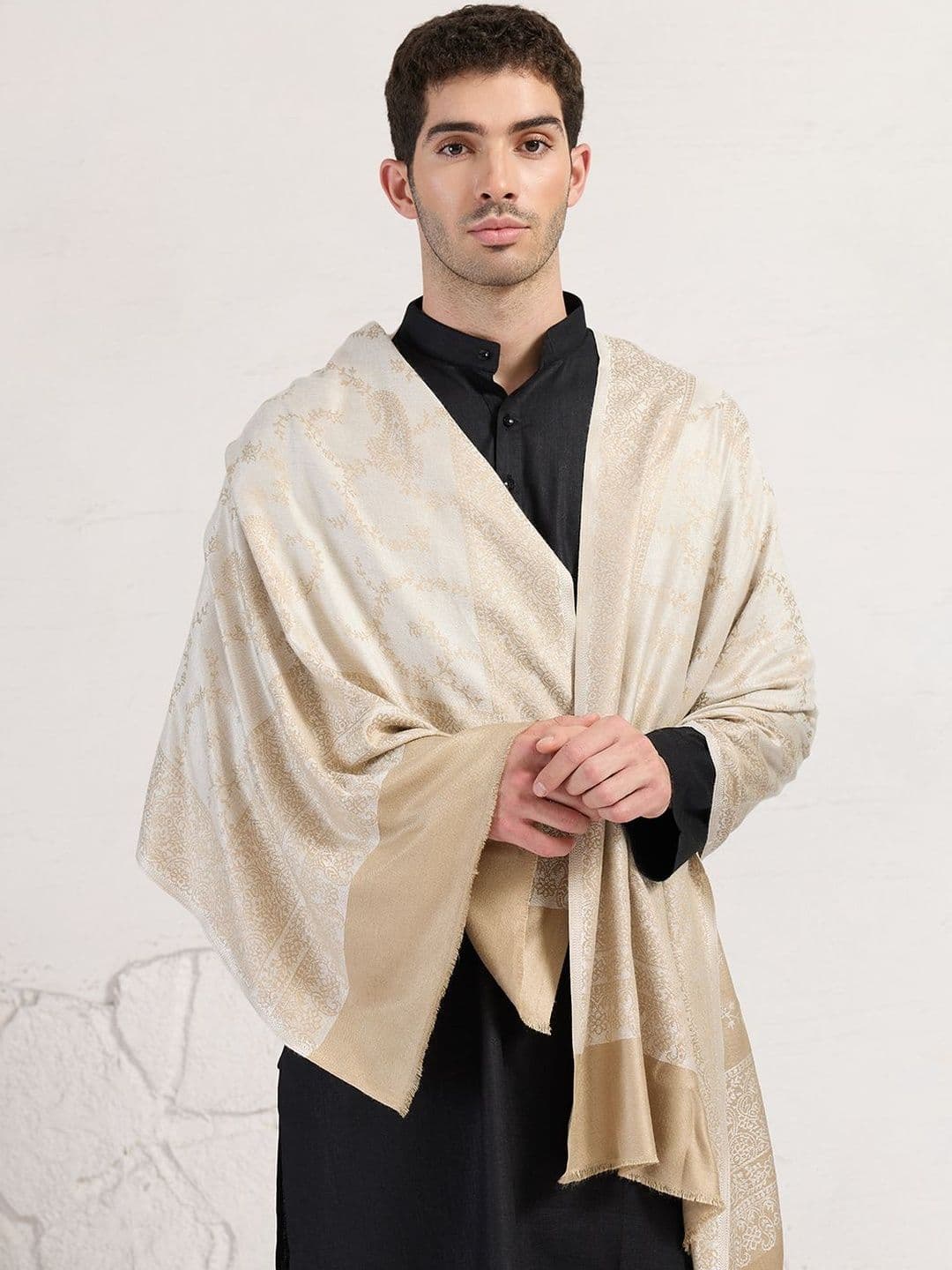 WEAVERS VILLA Men Merino Wool Mufflers - view 1