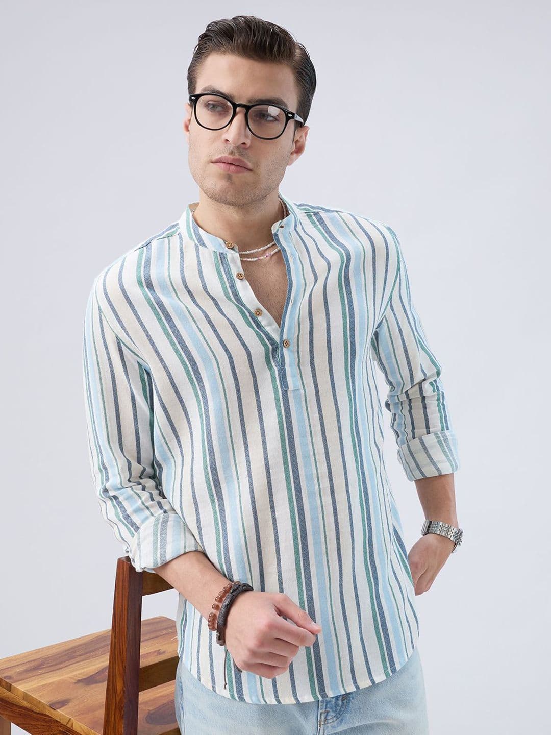 VASTRADO Zari Classic Striped Cotton Pathani Above Knee Kurta - view 1