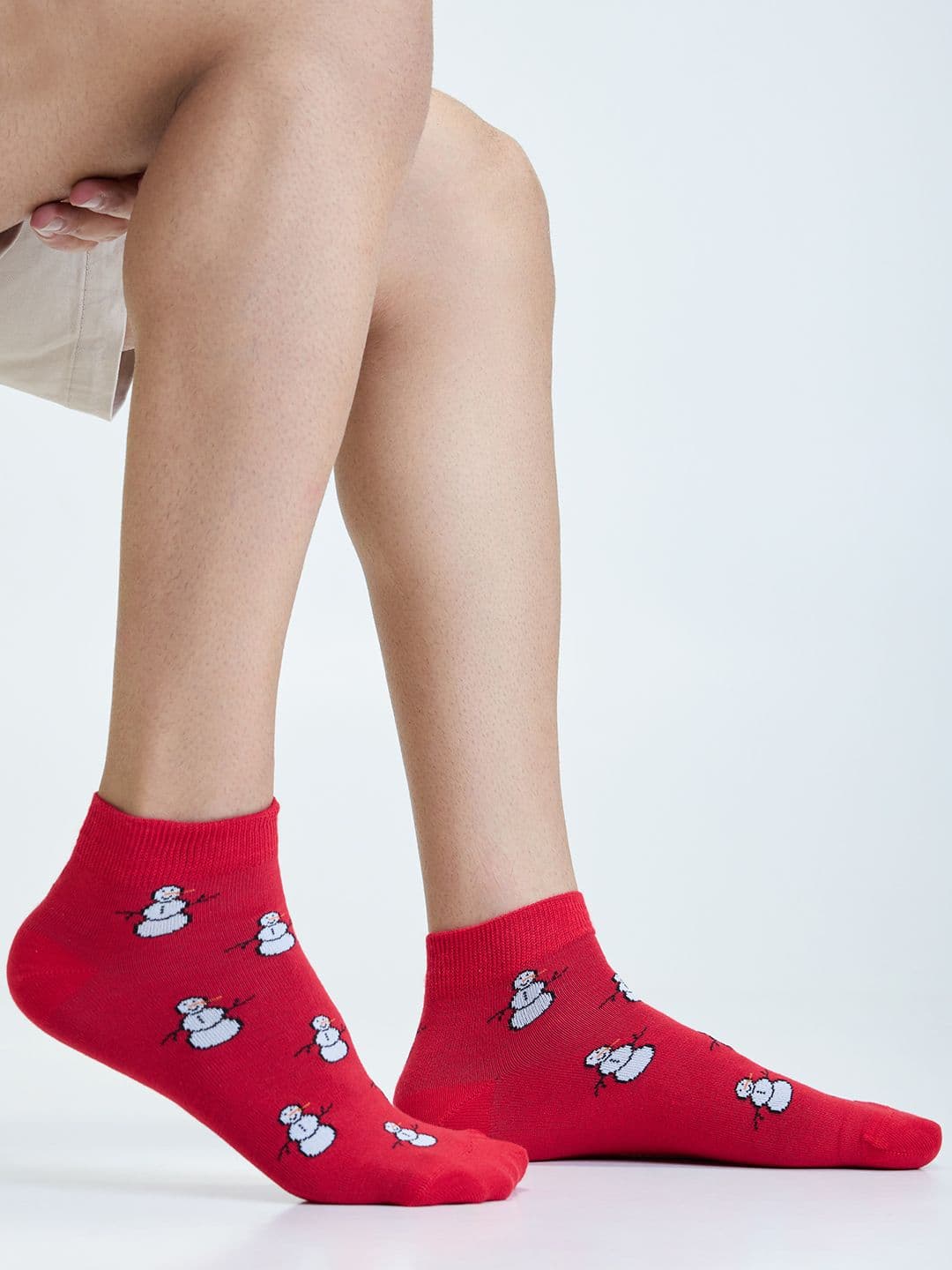 Mint & Oak Men Red & White Patterned Ankle Length Socks - view 1