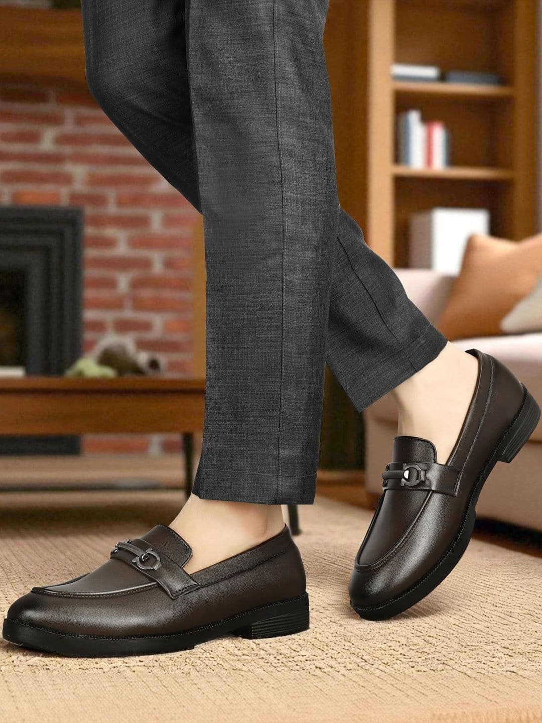 TROTUS Men Textured Formal Loafers - view 1