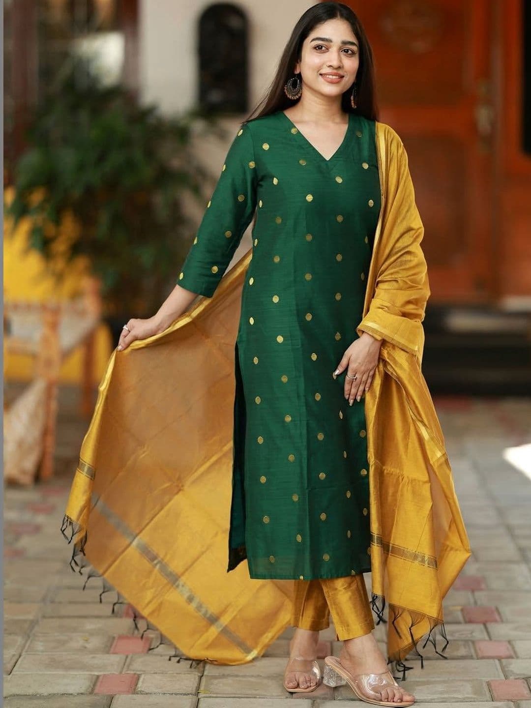 Anni Designer Women Printed Regular Kurta with Trousers & With Dupatta - view 1