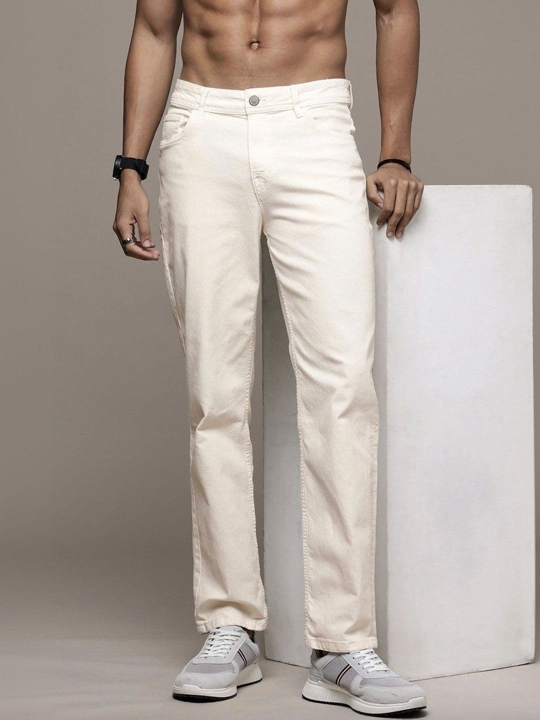 MASTERLY WEFT Men Jean Straight Fit Mid-Rise Stretchable Jeans - view 1