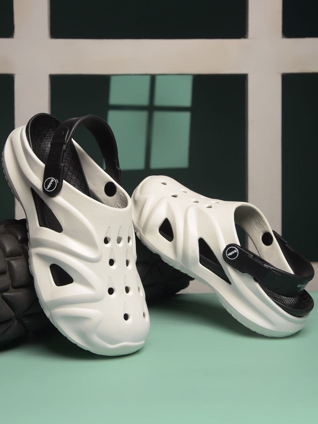 Action Plus Men Self Design Ultra Comfort, Clogs - view 1