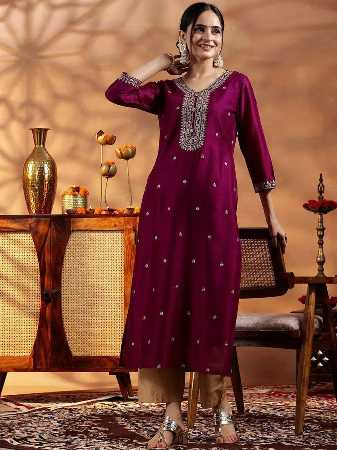 rarethread Women Ethnic Motifs Embroidered Gotta Patti Khadi Kurta - view 1