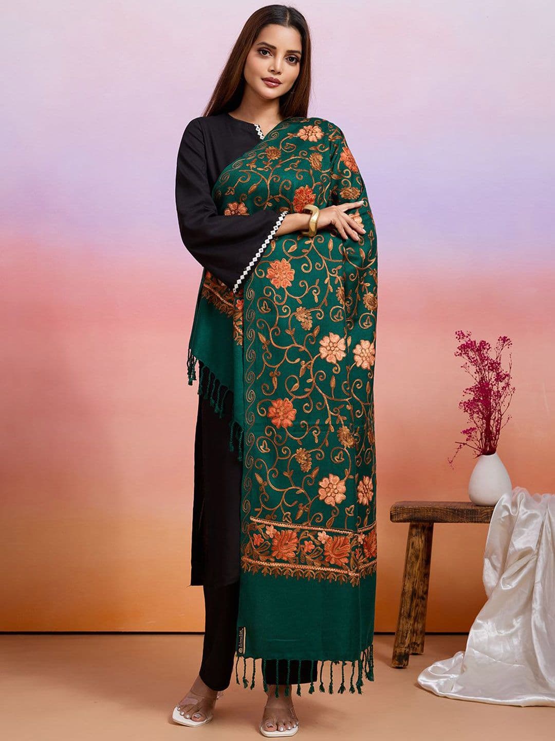 WEAVERS VILLA Floral Embroidered Zari Shawl With Tasselled Border - view 1