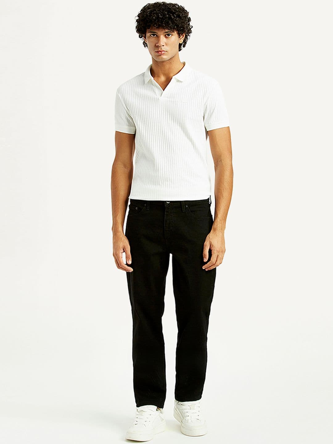Levis Men Tapered Fit Mid-Rise No Fade Stretchable Jeans - view 1