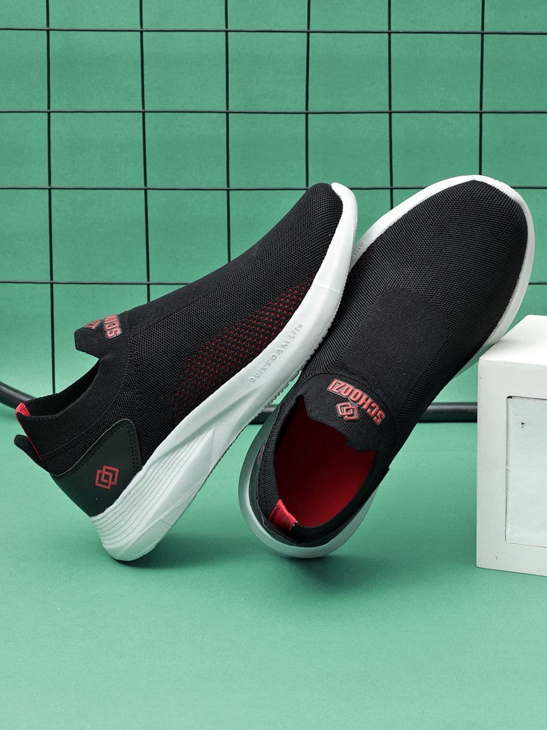 SCHOOZI Men Mesh Non-Marking Running Shoes - view 1