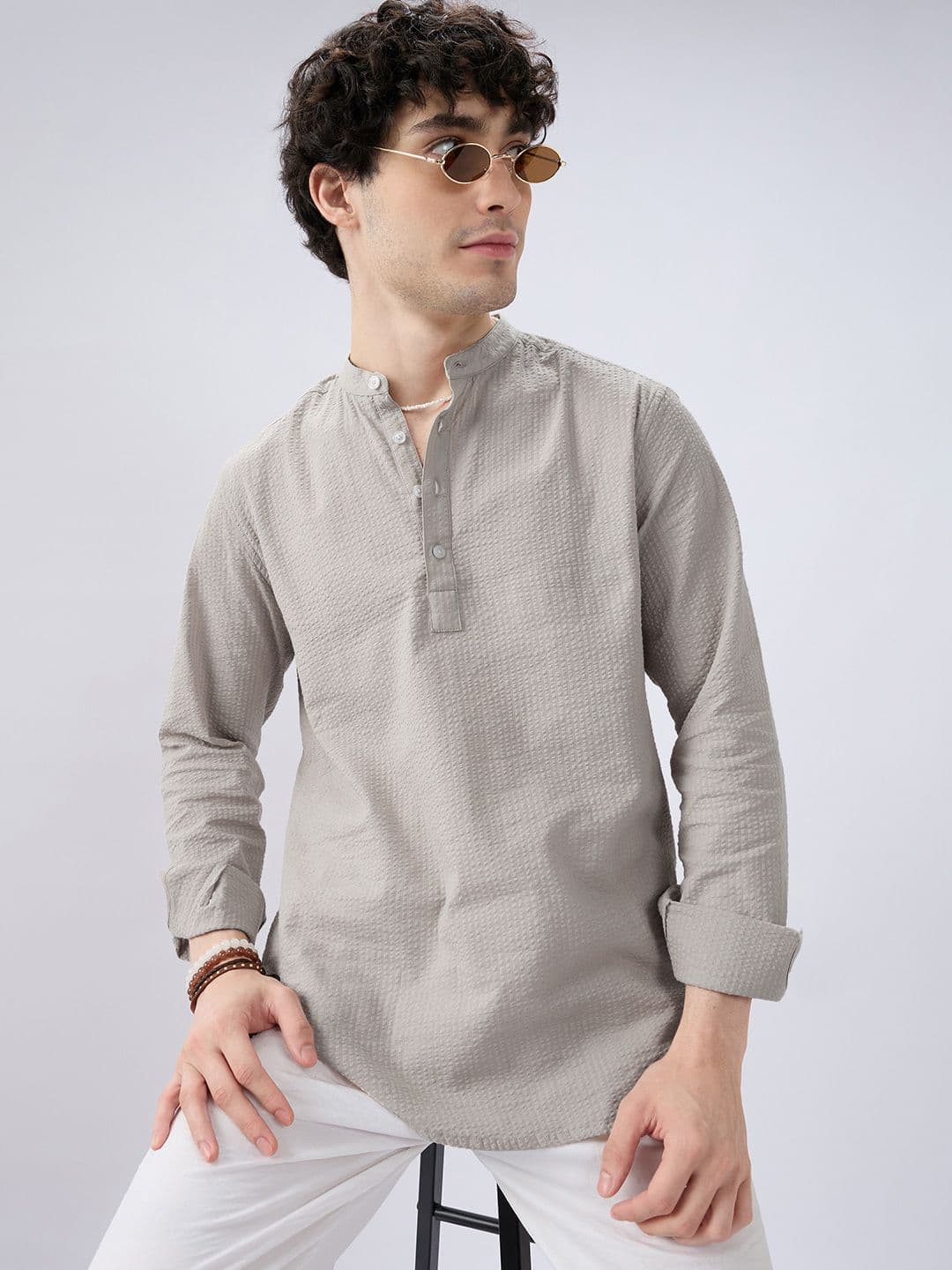 VASTRADO Men Solid Cotton Kurta - view 1