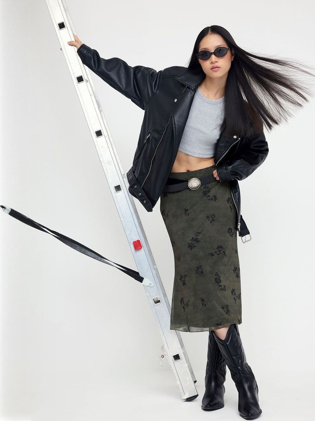 Trendyol Women Printed Pencil Midi Skirt - view 1