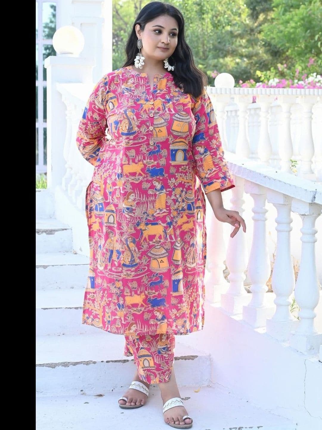 VIFA PLUS Ethnic Motifs Printed Straight Kurta With Pyjamas - view 1