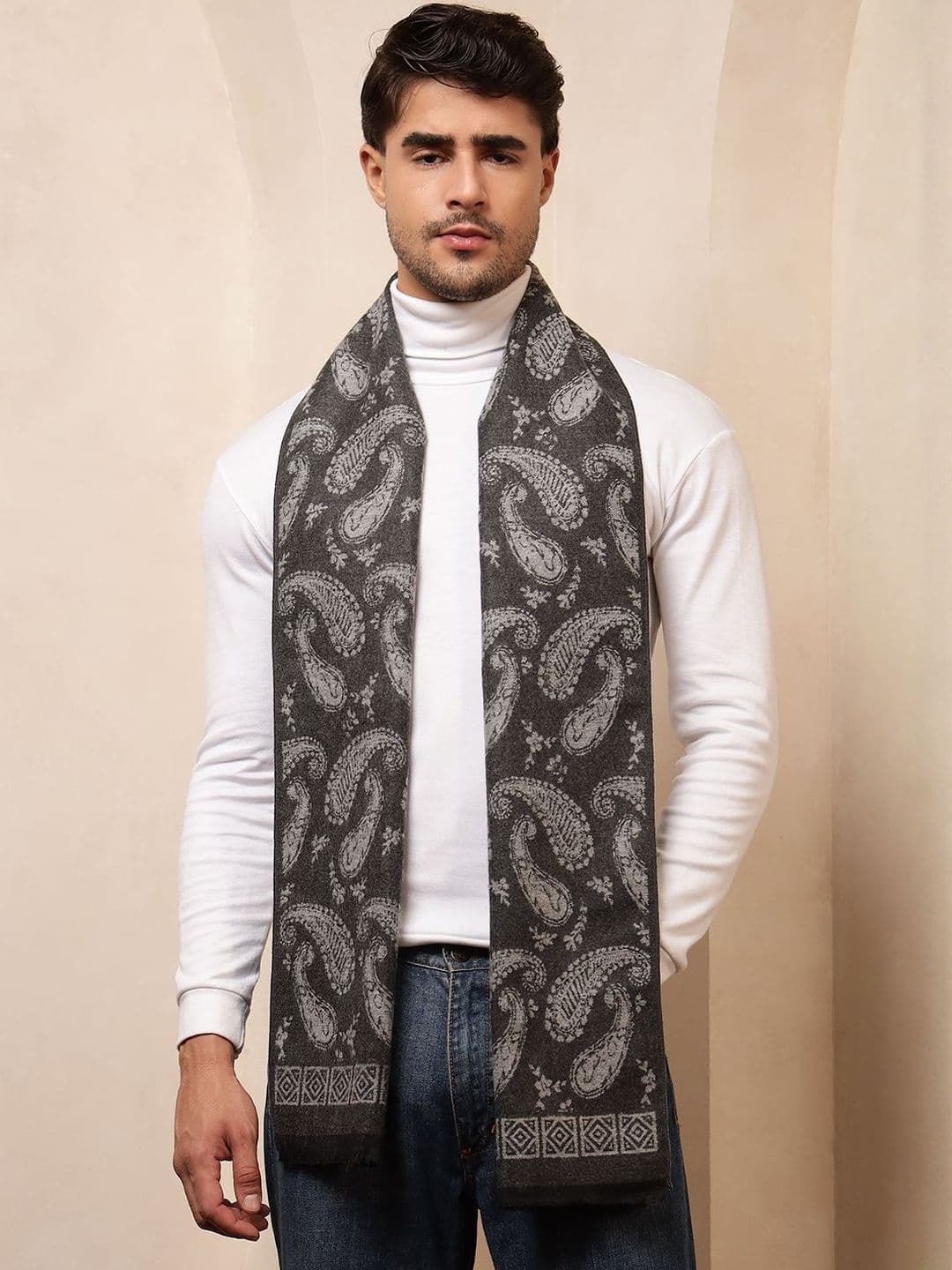 HANDICRAFT PALACE Men Patterned Muffler - view 1