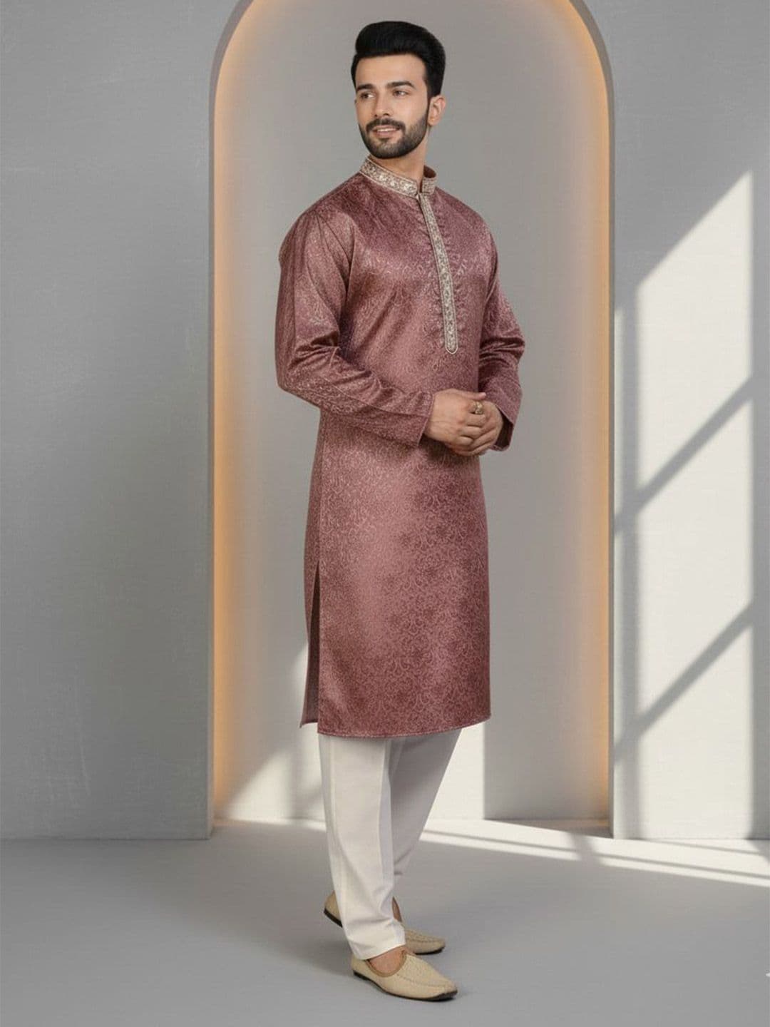 JUGG JUGG JEEYO Men Thread Work Kurta - view 1