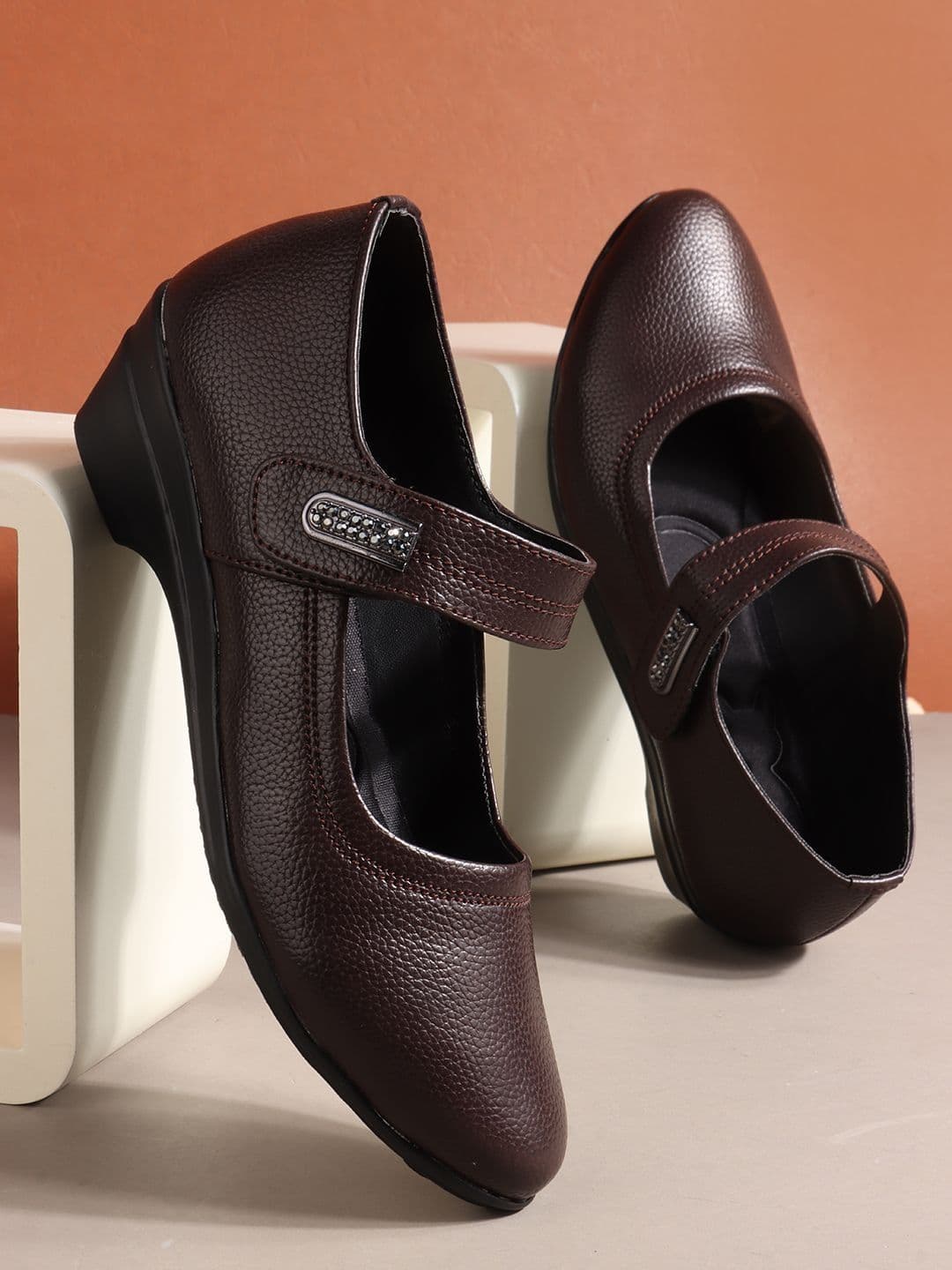 Denill Women Textured Lightweight Slip On Ballerinas - view 1