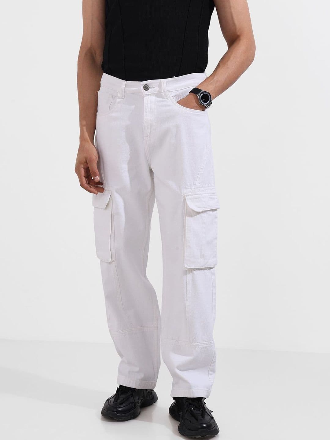 The Indian Garage Co Men Relaxed Fit Mid-Rise Cotton Cargo Styles Jeans - view 1
