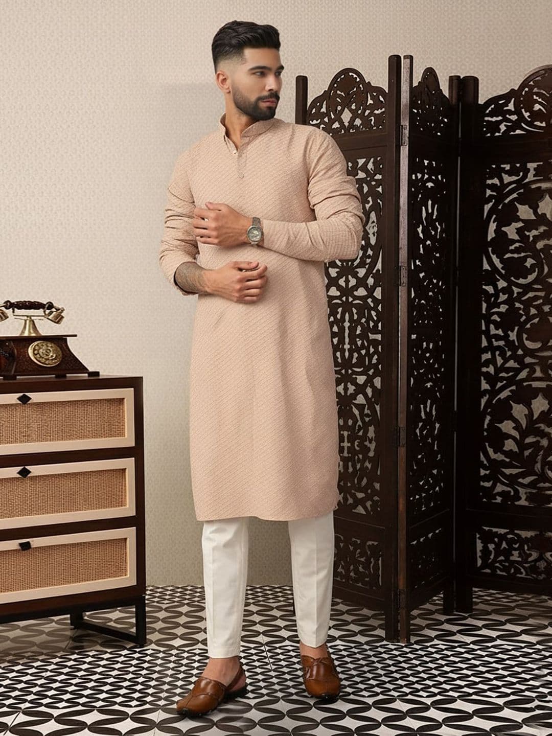 Anouk Rustic Geometric Embroidered Zari Mandarin Collar Straight Kurta - view 1