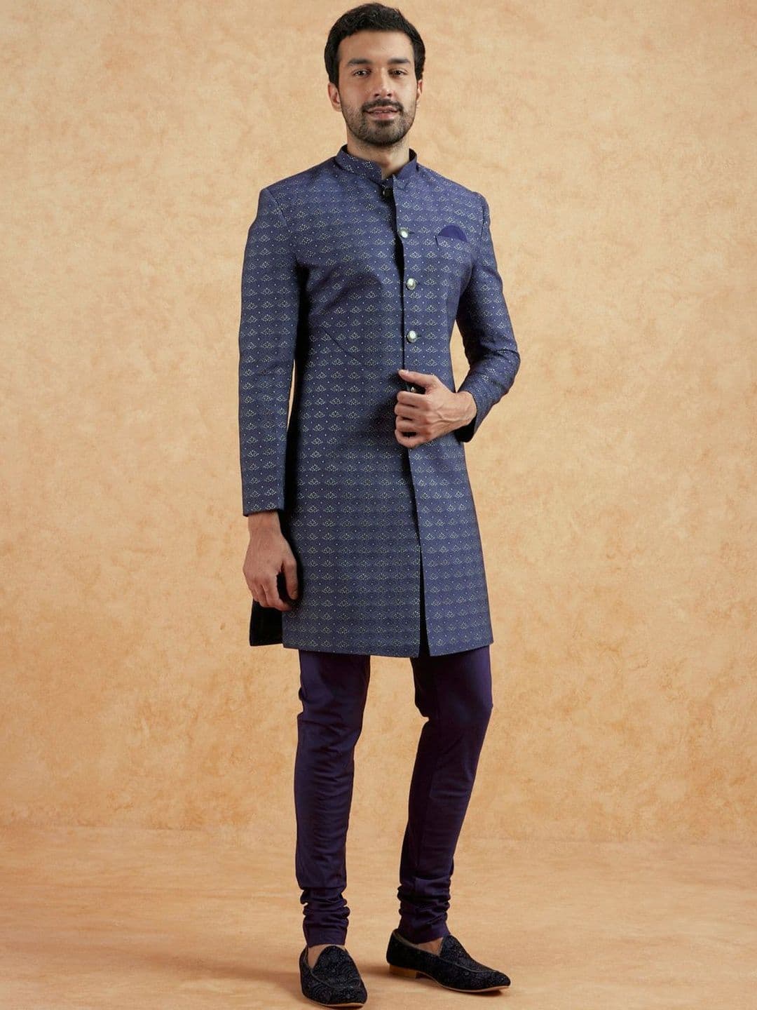 KISAH Men Woven Design Jacquard Indowestern Sherwani Set