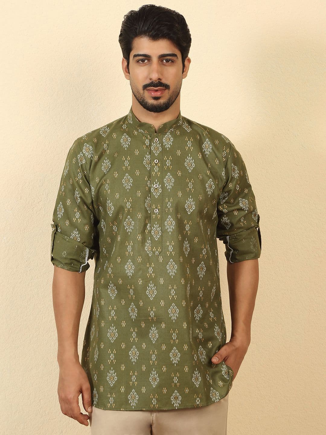 KRAFT INDIA Men Roll-up Sleeves Short Kurta - view 1