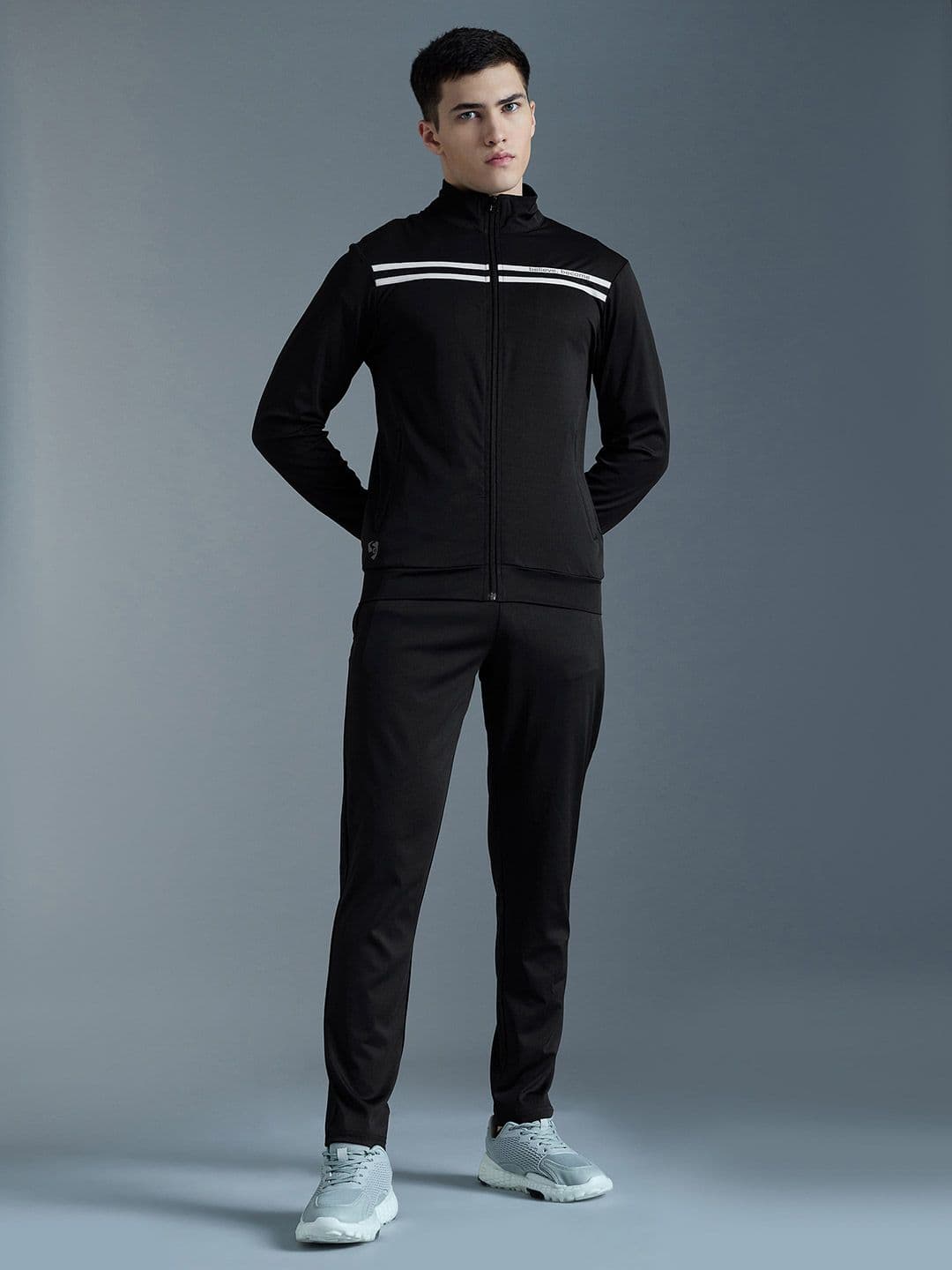SG Men Long Sleeves Tracksuit - view 1