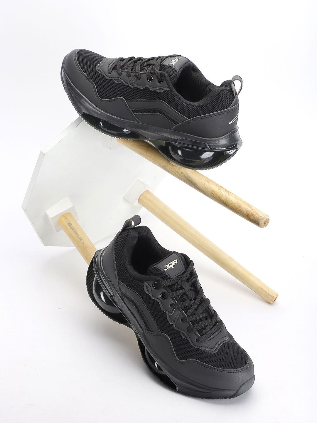 JQR SNOOP Men Black Running Shoes - view 1