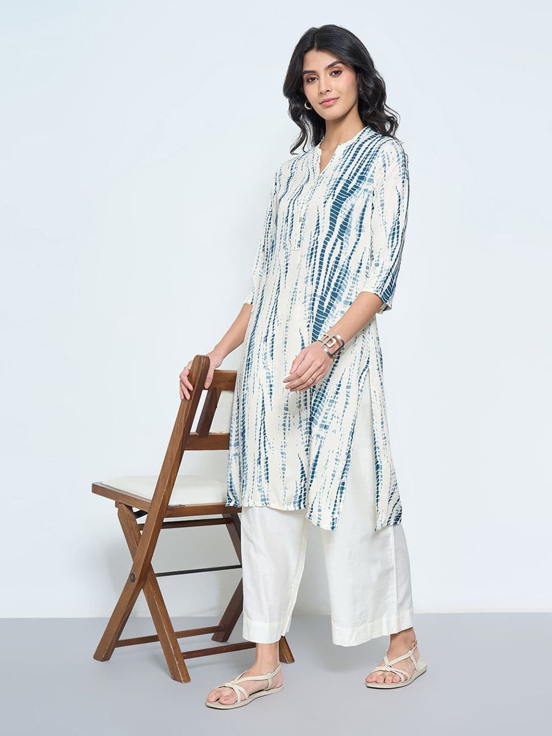 RANGMANCH BY PANTALOONS Abstract Printed Notch Neck A-Line Kurta - view 1