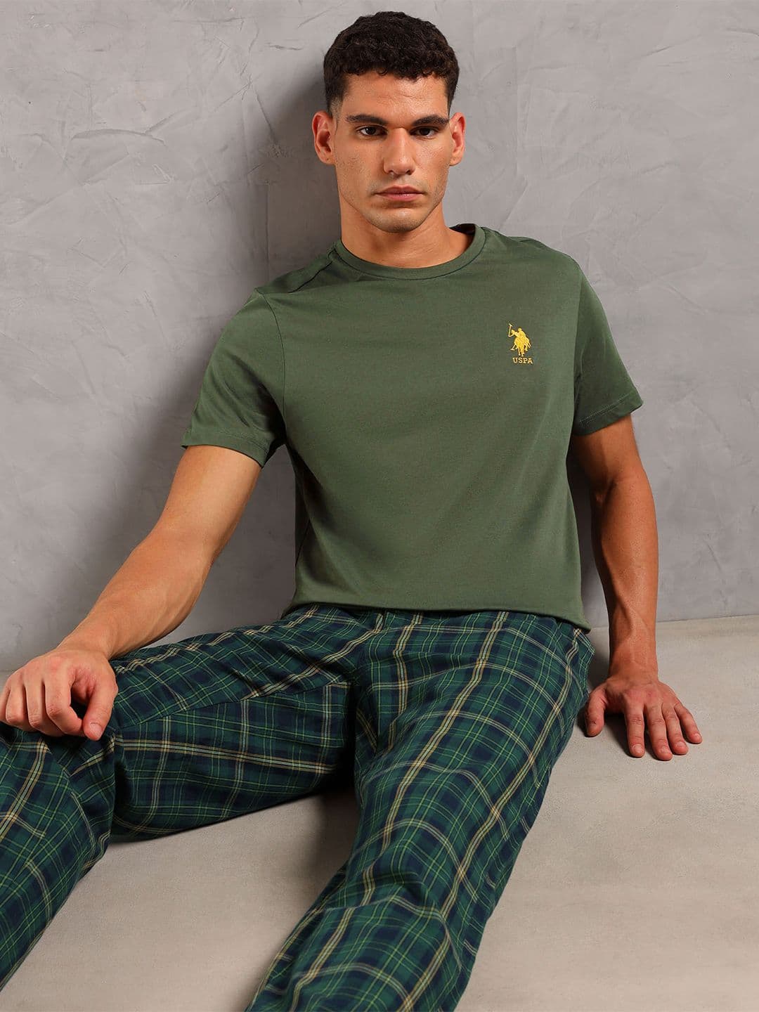 U.S. Polo Assn. Men Checked T-Shirt & Pyjama Night suit - view 1