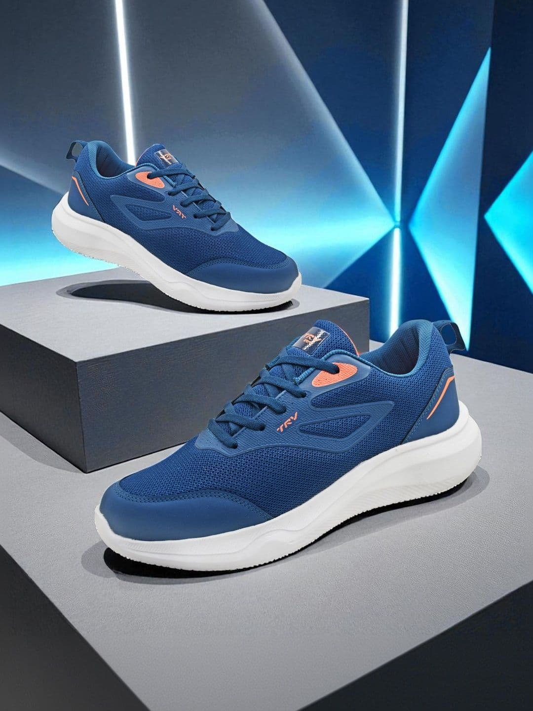 TRV Men Running Non-Marking Shoes - view 1