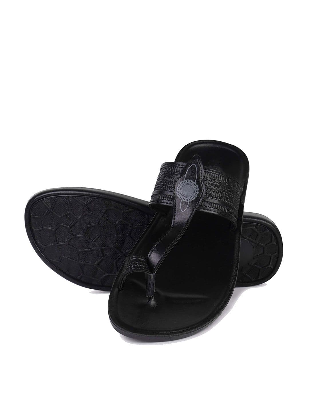 DRACKFOOT Men Self Design Lightweight Thong Flip-Flops - view 1